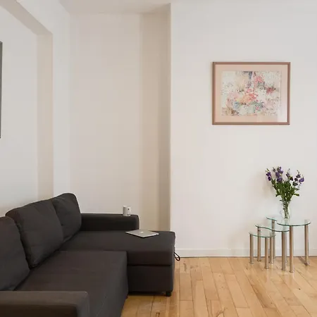- Bootham Terrace * יורק